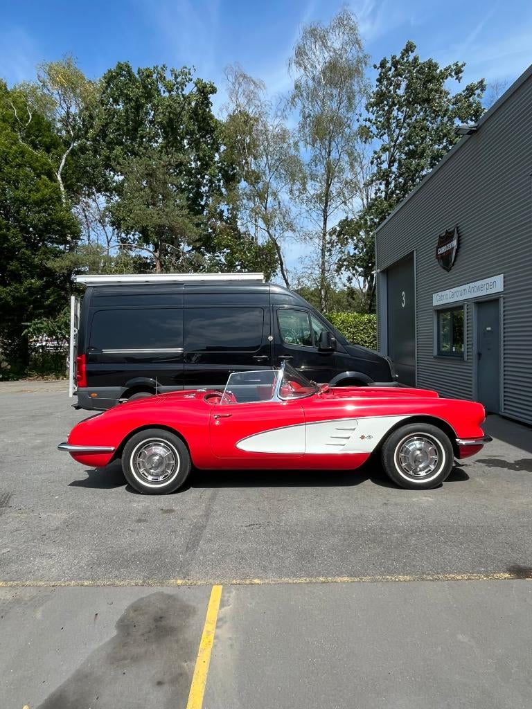 1960 Corvette C1 (Manueel), Achterwielaandrijving, Leder, Handgeschakeld, 2 zetels