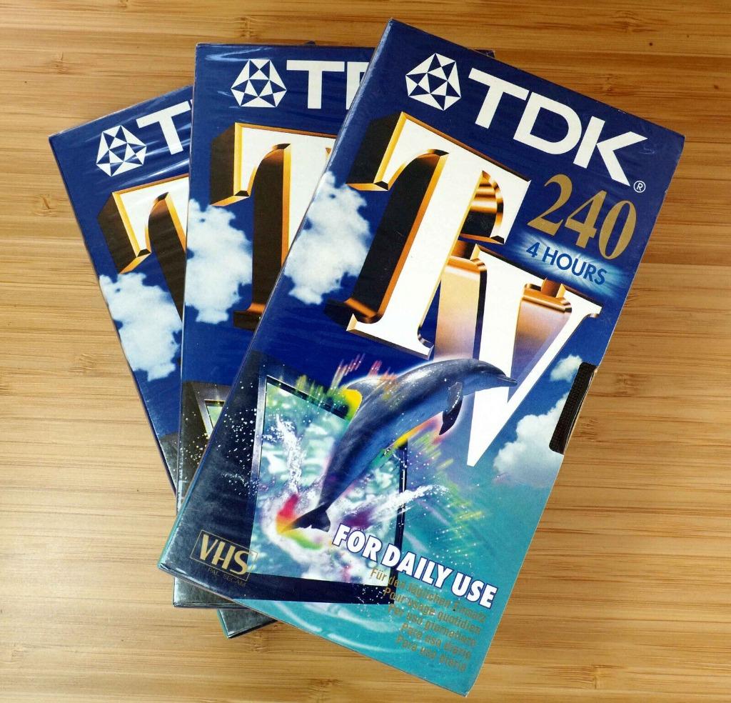 LOT 3x Cassettes VHS TDK Made in Japan 240 NEUF sous CELLO, Ophalen of Verzenden, Nieuw in verpakking