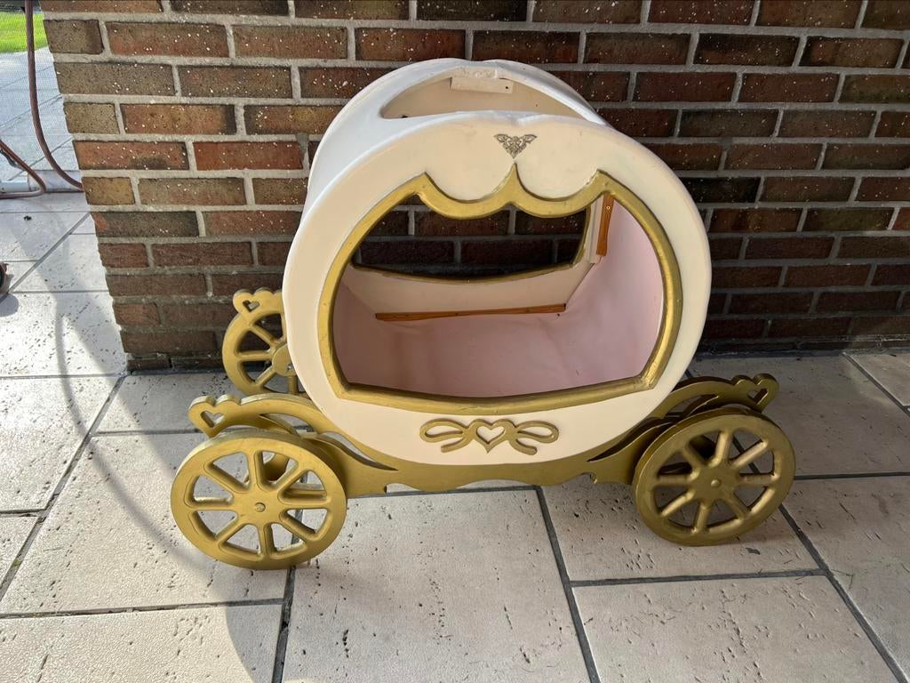 Koets voor fotografie, doopsuikers of je geliefde huisdier, Ophalen, Zo goed als nieuw