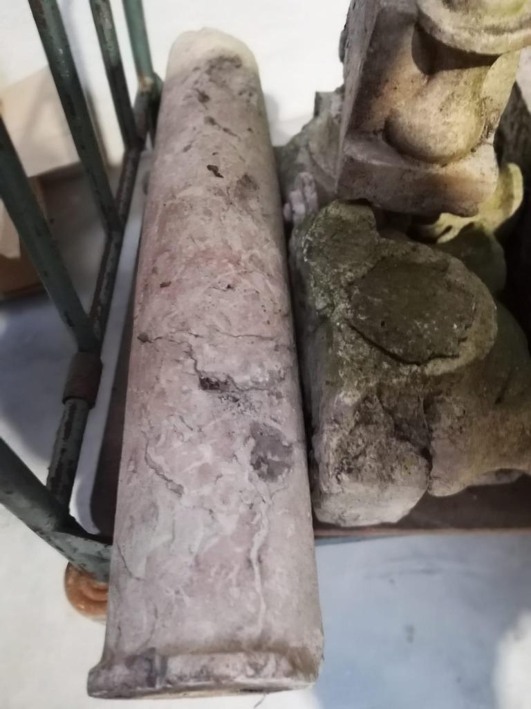 antiek rood marmeren zuil pilaar  L= 82 cm diameter 17 cm, Enlèvement