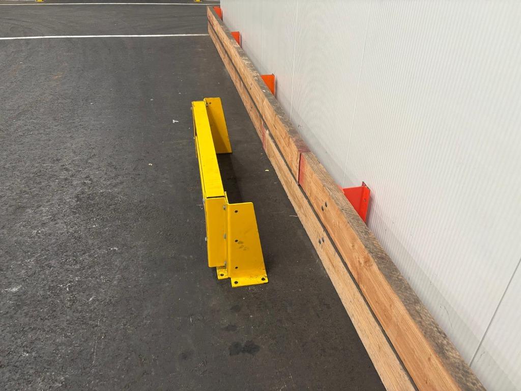 Protection latérale - Différentes dimensions - Métal, Articles professionnels, Aménagement de Bureau & Magasin | Sécurité