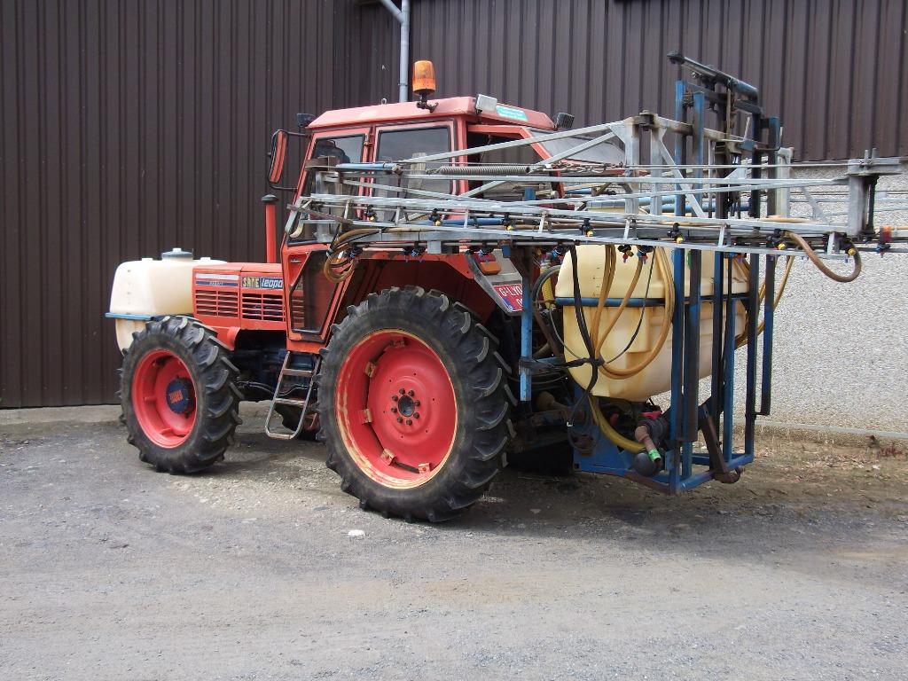 veldspuit/sproeier, Ophalen, Akkerbouw, Gewasbescherming en Bemesting