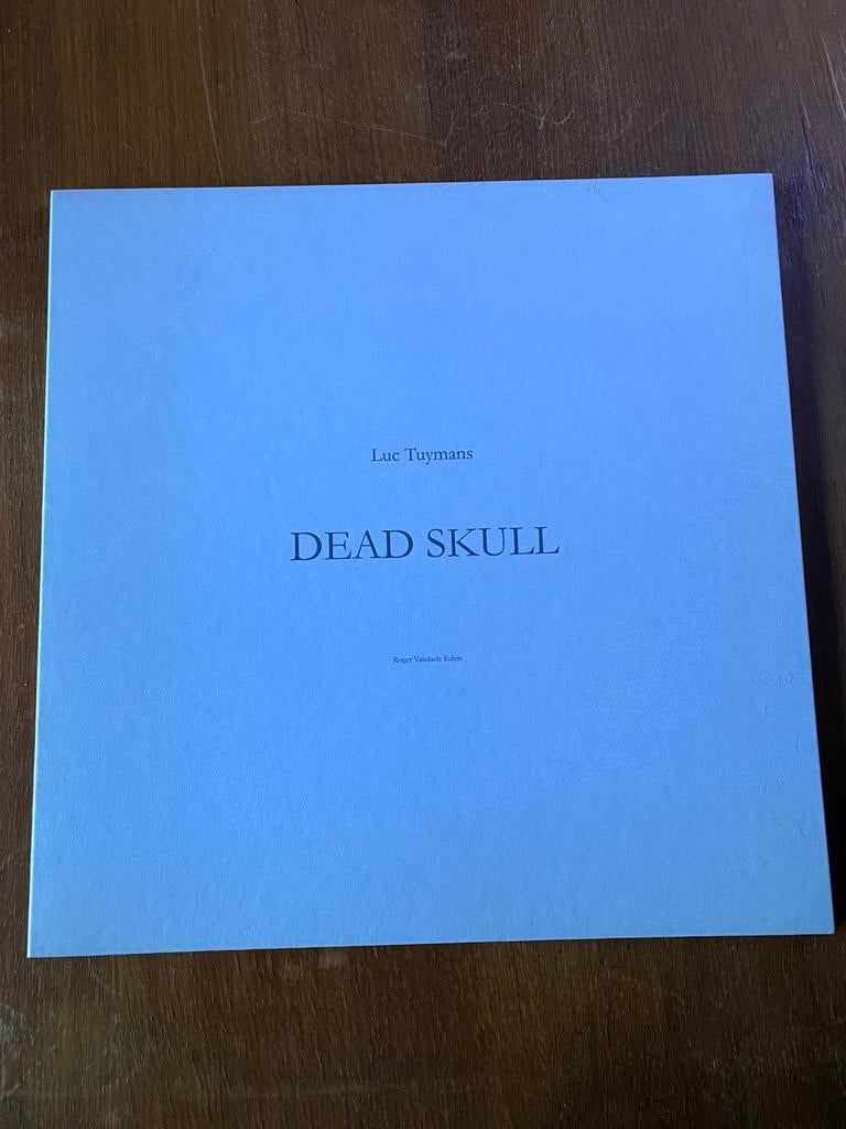 Tuymans Luc - Dead Skull - 2010 - genummerd en gesigneerd, Ophalen