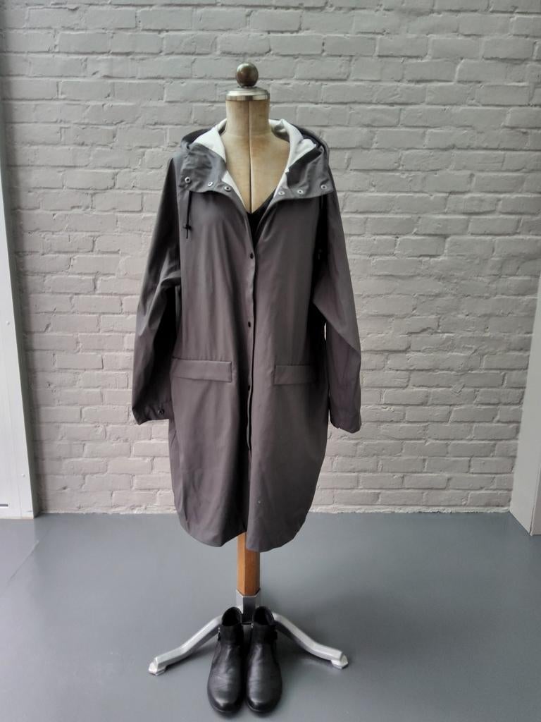 Taupekleurige regenjas - défaut, Maat 46/48 (XL) of groter, Studio it, Ophalen of Verzenden, Grijs