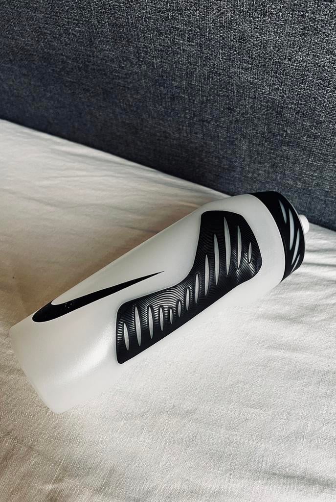 Gourde NIKE 700 mL, Neuf