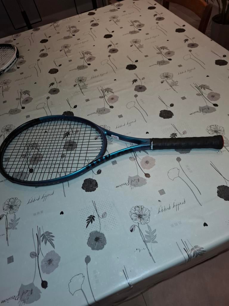 Tennisracket in zeer goede staat, Sport en Fitness, Tennis, Verzenden, Racket, Wilson