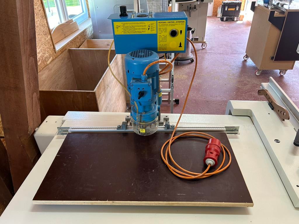 Hettich Blue Max mini, Ophalen, Zo goed als nieuw