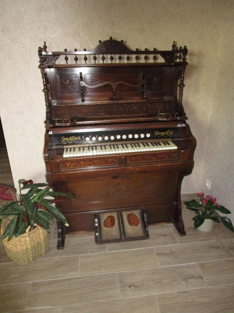 Antiek Harmonium Story & Clark 1895, Antiek en Kunst, Curiosa en Brocante, Ophalen