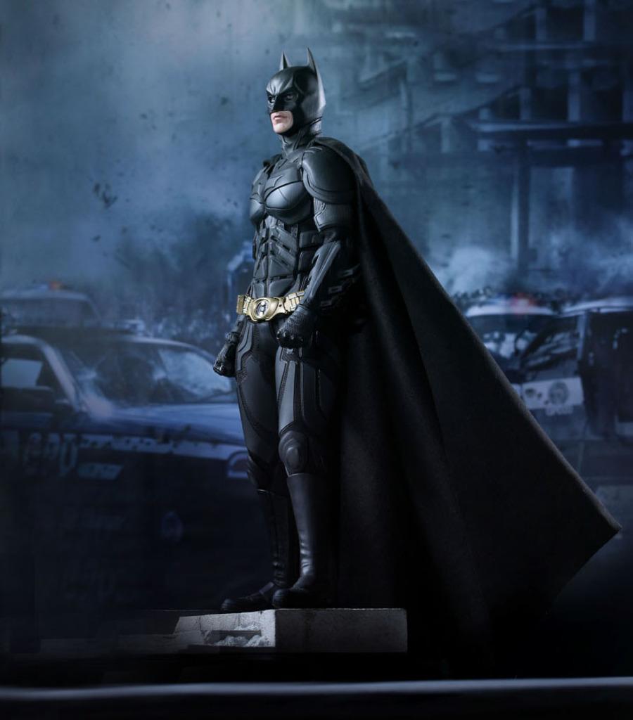 Batman - Christian Bale 1/6 (Hot Toys), Hobby & Loisirs créatifs, Voitures miniatures | Échelles Autre, Enlèvement ou Envoi