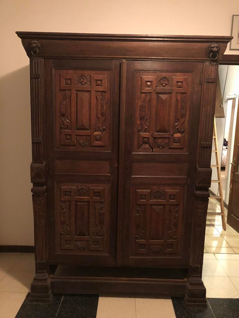 Penderie style renaissance flamande, Enlèvement