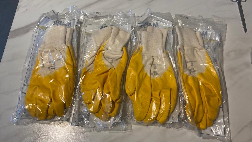 Werkhandschoenen MAPA maat 9 nieuw 4 stuks, Tuin en Terras, Werkkleding, Ophalen, Nieuw, Heren, Handschoenen