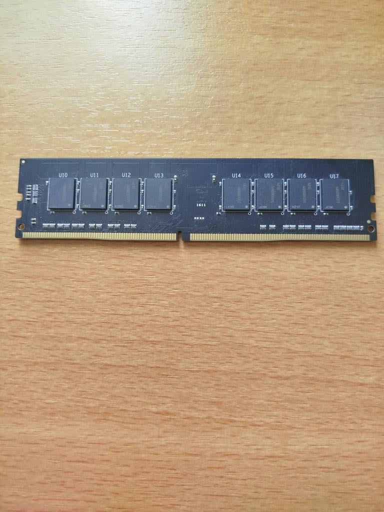 Ddr4 8gb in goede staat werkt goed, Computers en Software, RAM geheugen, Ophalen, Gebruikt, DDR4, 8 GB