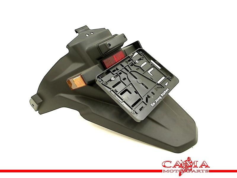 KENTEKENPLAAT HOUDER Suzuki AN 400 Burgman 2018- (AN400), Motoren, Dhr. S. di Majo, Gebruikt, Info@cama-motorparts.nl, P.J. Troelstraweg 8 8
3144 CX  MAASSLUIS, NL