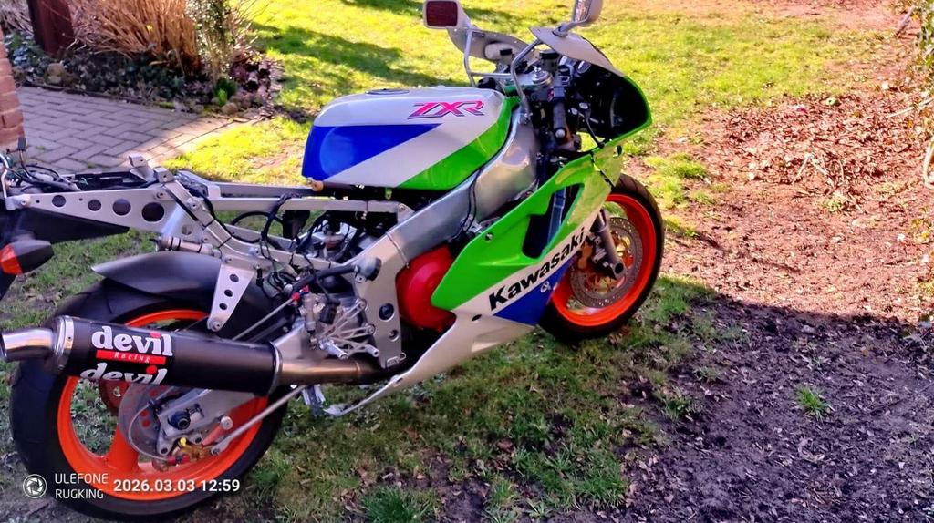 Pieces kawasaki 750 zxr modele K, Enlèvement