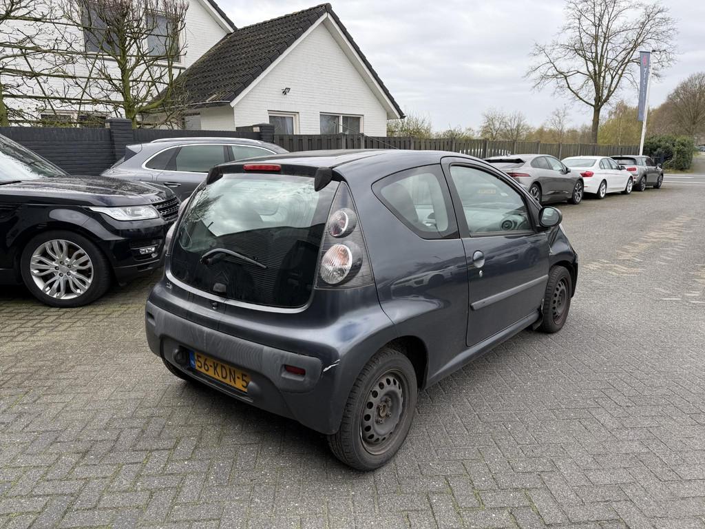 Citroën C1 1.0-12V Ambiance, Autos, Citroën, Argent ou Gris, Achat, Entreprise, Boîte manuelle