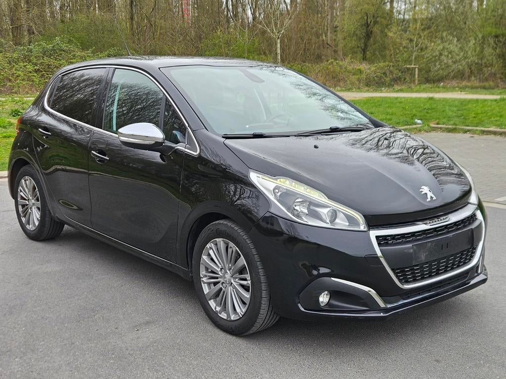 PEUGEOT 208 1.2 E- AUTOMATISCHE VERSNELLINGSBAK- KLAAR OM GE, Auto's, Automaat, Euro 6, Leder, Particulier