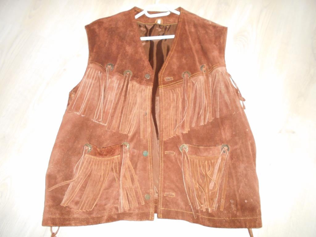 daim heren vest met franjes maat 50, Ophalen, Zo goed als nieuw, Maat 48/50 (M), Bruin