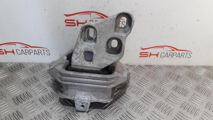 Support boîte de vitesse d'un Mercedes A-Klasse, 3 mois de garantie, Utilisé, -, -