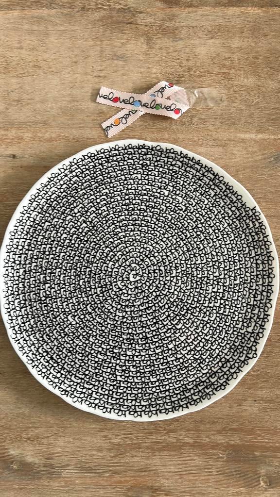 Delphine Boël bord, Ophalen