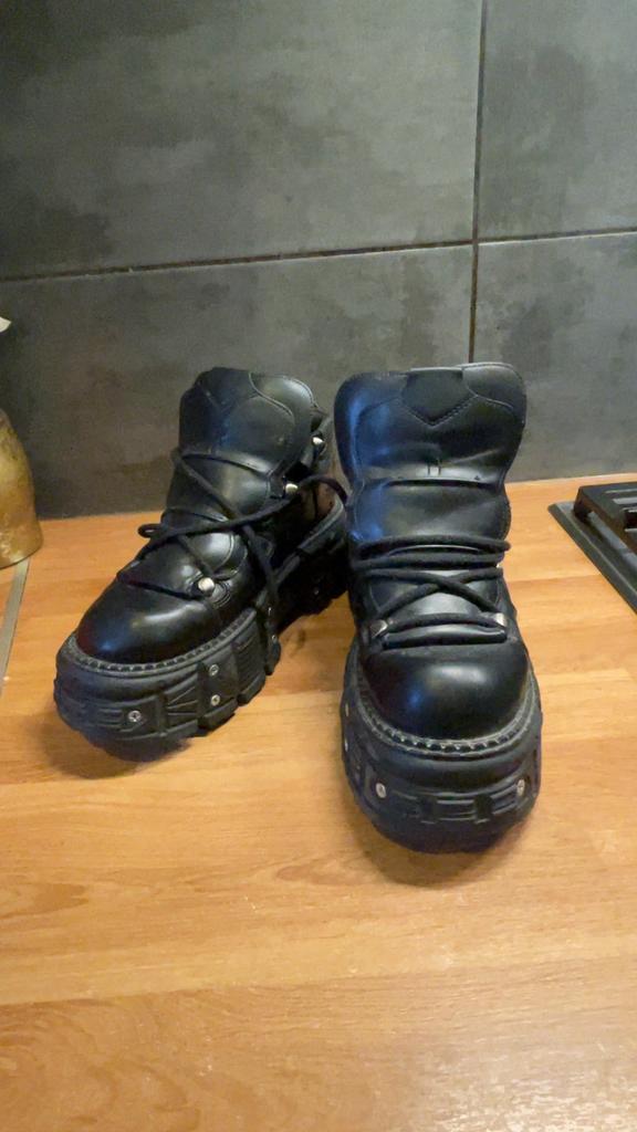 The rock, Enlèvement ou Envoi, Comme neuf