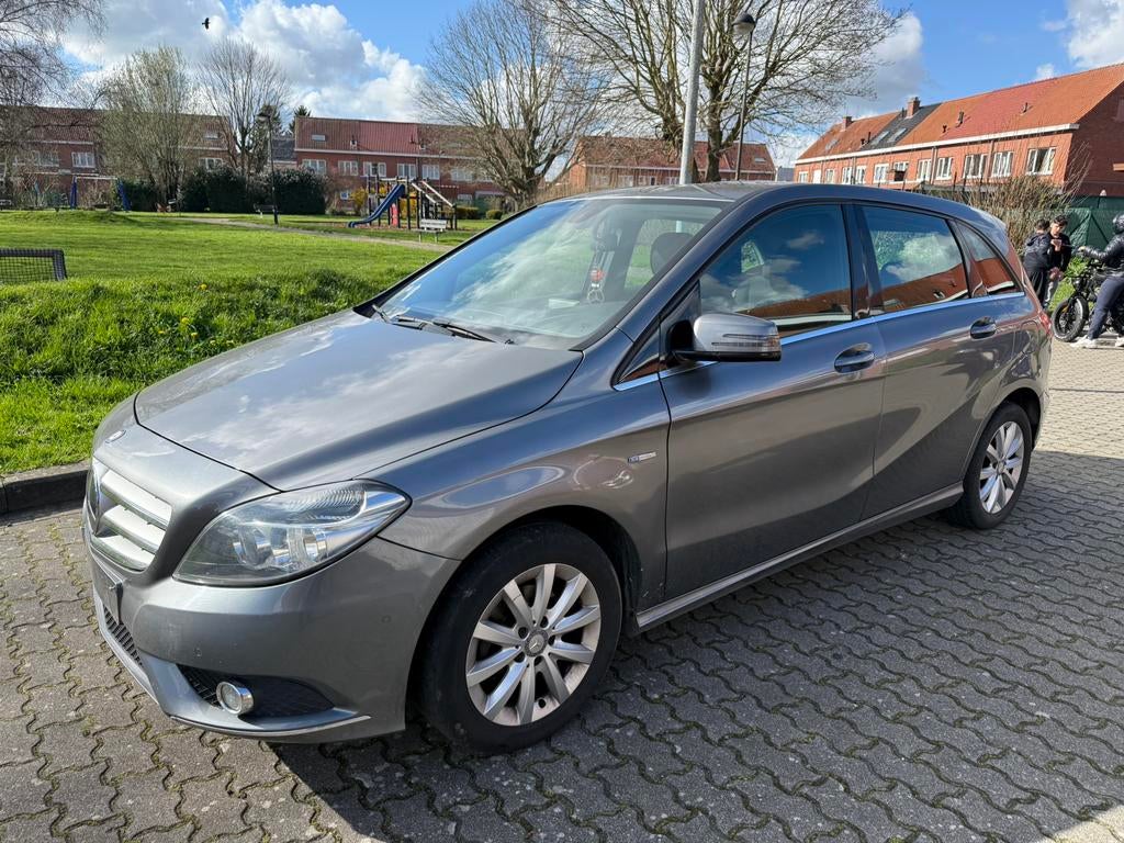 Te koop Mercedes B 180 cdi, Autos, Particulier, Achat