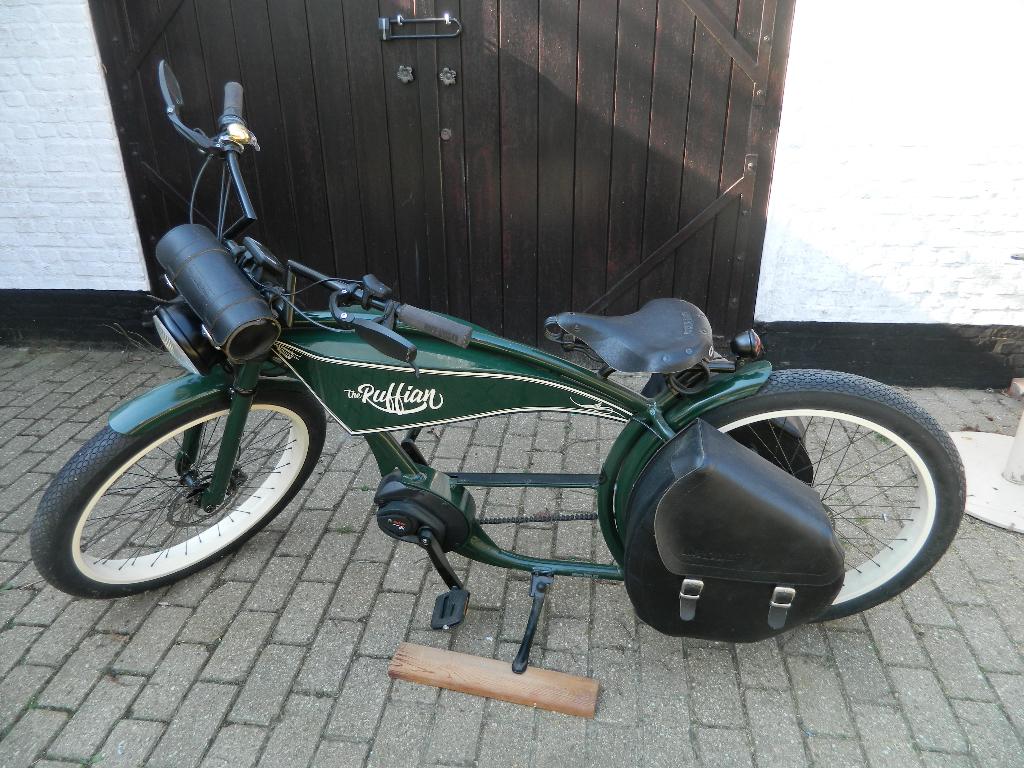 Ruffian e-bike full option, Fietsen en Brommers, Ophalen, Zo goed als nieuw, 50 km per accu of meer