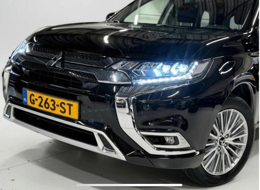 Mitsubishi Outlander te koop, Auto's, Automaat, Outlander, 4 cilinders, Zwart