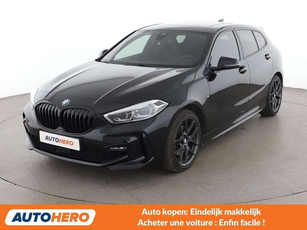 BMW 1 Serie 116 116i M Sport (bj 2022, automaat), Auto's, 1 Reeks, Gebruikt, https://public.car-pass.be/vhr/214481bb-aa9a-423c-bc96-044a68930ae4