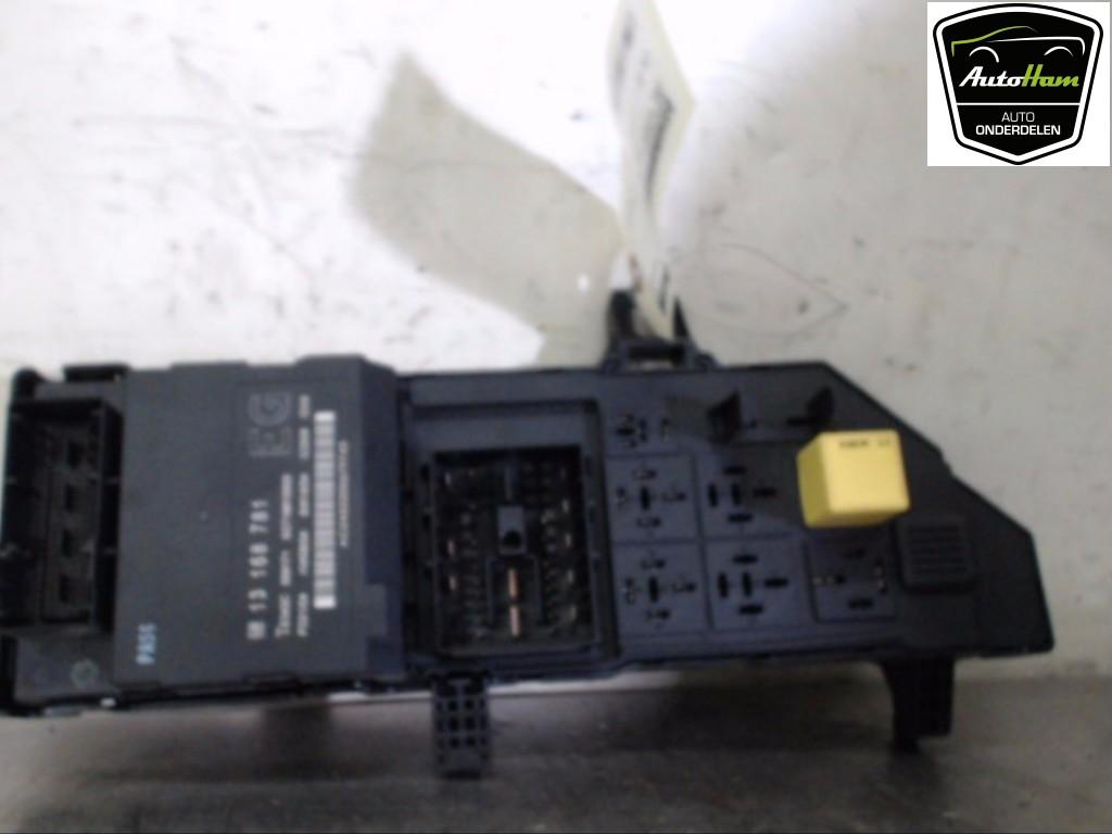 ZEKERINGKAST Opel Signum (F48) (01-2003/12-2008), Gebruikt, Opel