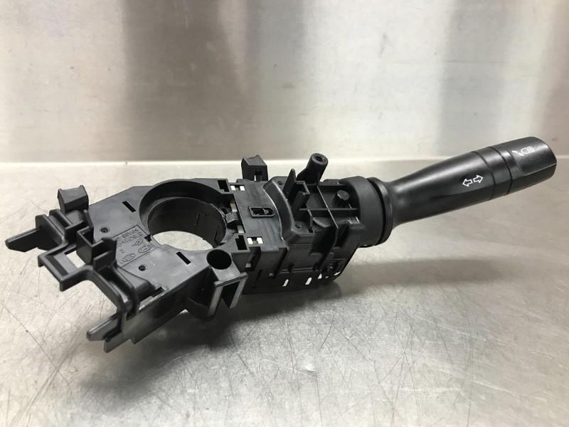 INTERRUPTEUR D'ECLAIRAGE Hyundai i40 CW (VFC) (|3753MA221|), Utilisé, Hyundai