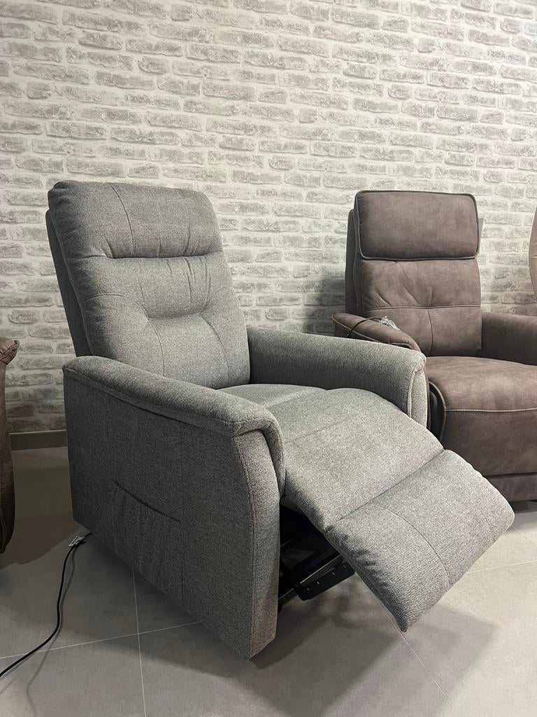 NIEUWE ELEKTRISCHE RELAXZETEL MET LIFTFUNCTIE VOOR €495!!, Huis en Inrichting, ., Nieuw, Ophalen of Verzenden, .