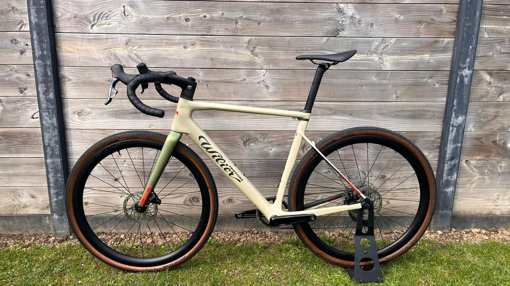 Wilier Rave SLR L. Sram AXS. Carbon wielen. Gravelbike, Fietsen en Brommers, Ophalen