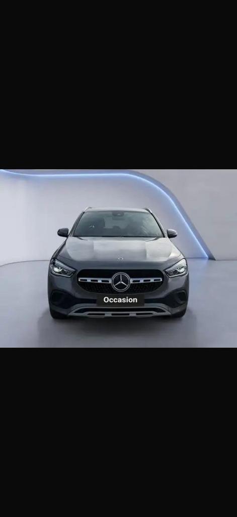 Mercedes Gla 250e toit pano, Autos, Argent ou Gris, Achat, Noir, Automatique