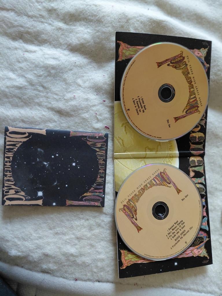 Neil young & crazy horse PSYCHEDELIC , cd/ dvd, Cd's en Dvd's, Cd's | Wereldmuziek, Ophalen