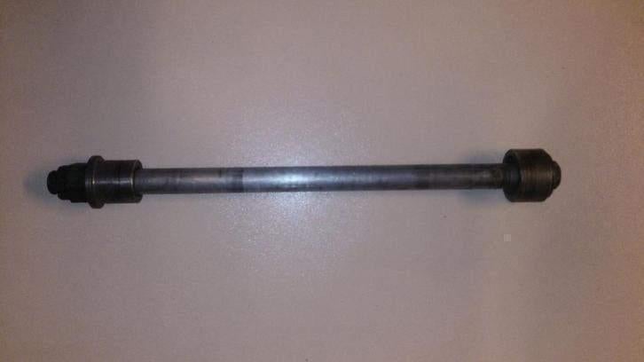 Kawasaki GPX600 achteras GPX600R achterwielas wielas GPX 600, Enlèvement ou Envoi, Utilisé