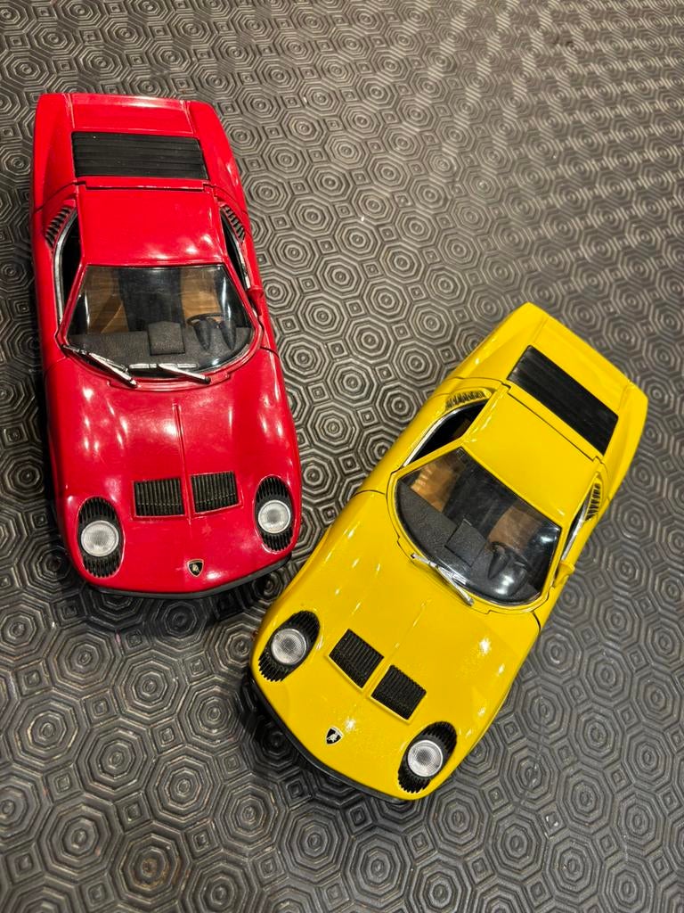 2x lamborghini Muira 1/18, Hobby en Vrije tijd, Modelauto's | 1:18, Ophalen of Verzenden, Gebruikt, Auto, Anson