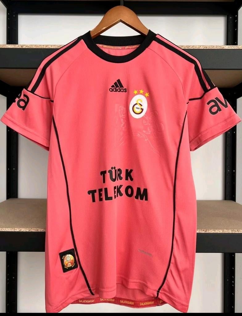 Galatasaray Voetbal Uitshirt Origineel 2011, Verzenden