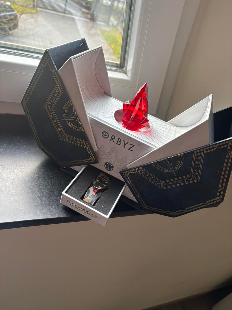 Tomorrowland Treasure Case 2025 - Orbyz, Ophalen of Verzenden