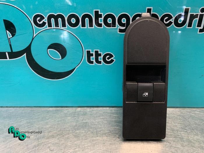 Commutateur vitre électrique d'un Opel Astra (Astra H 04-), -, Opel, 3 mois de garantie, Utilisé