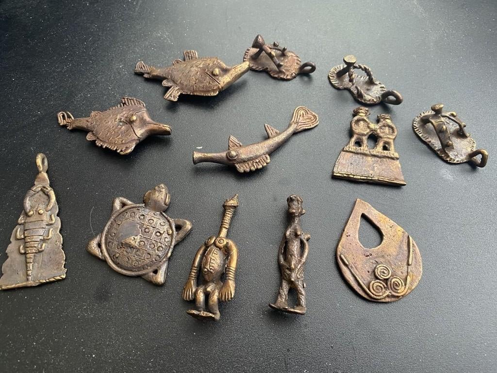 12 poids en bronze en poudre d'or Akan S2, Enlèvement ou Envoi