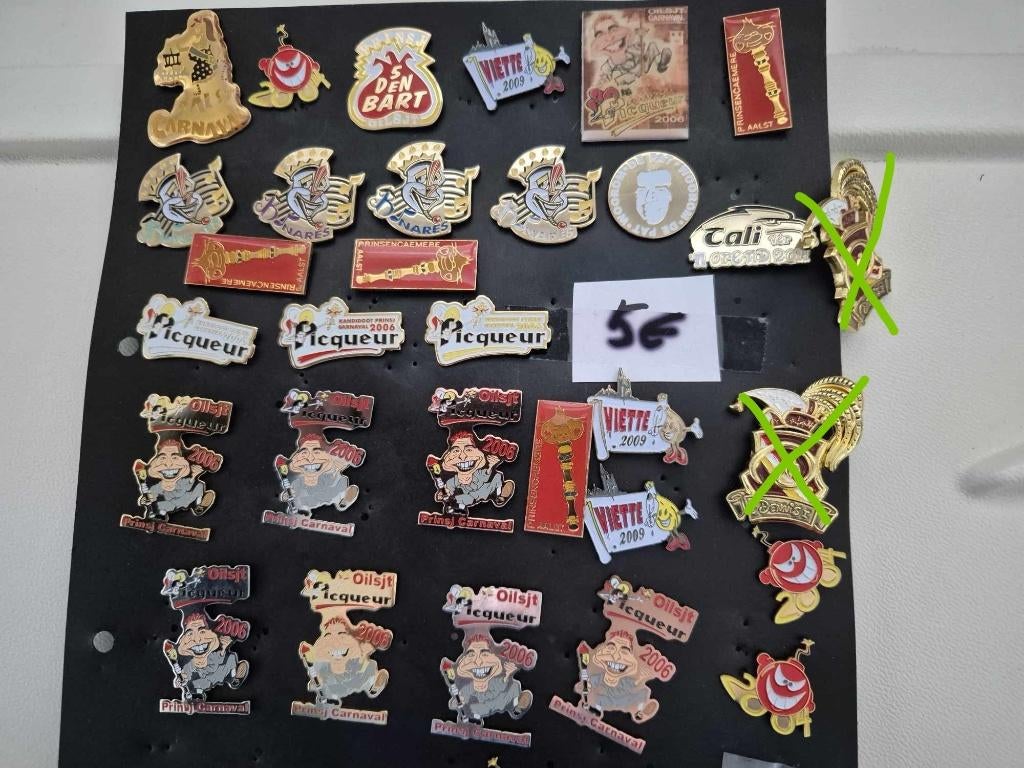 Pins Prins Carnaval Aalst en kandidaat Prins Carnaval, Collections, Enlèvement ou Envoi