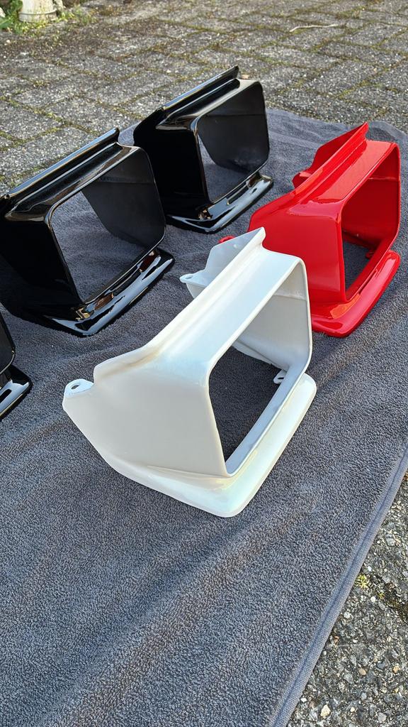 Honda mbx korte stuurkappen in zwartwit en rood, Fietsen en Brommers, Brommeronderdelen | Algemeen, Ophalen