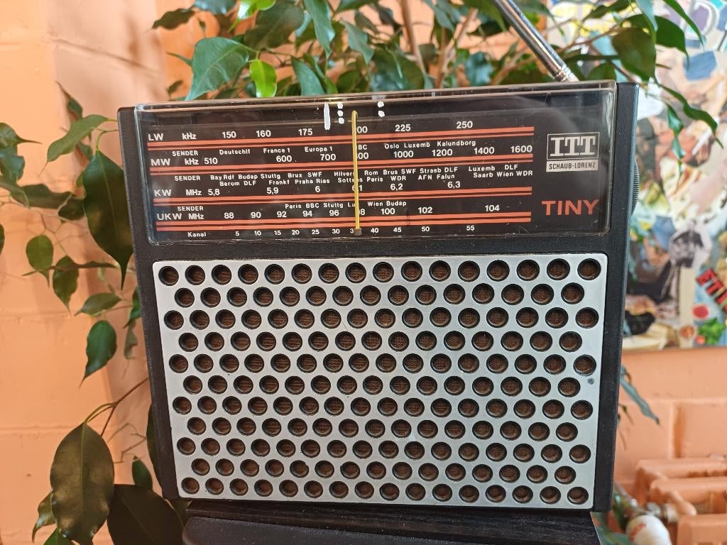 ITT Radio portative vintage., TV, Hi-fi & Vidéo, Radios, Enlèvement ou Envoi, Radio