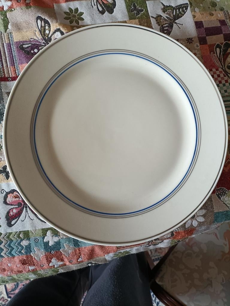 Porselein borden Bavaria, Ophalen