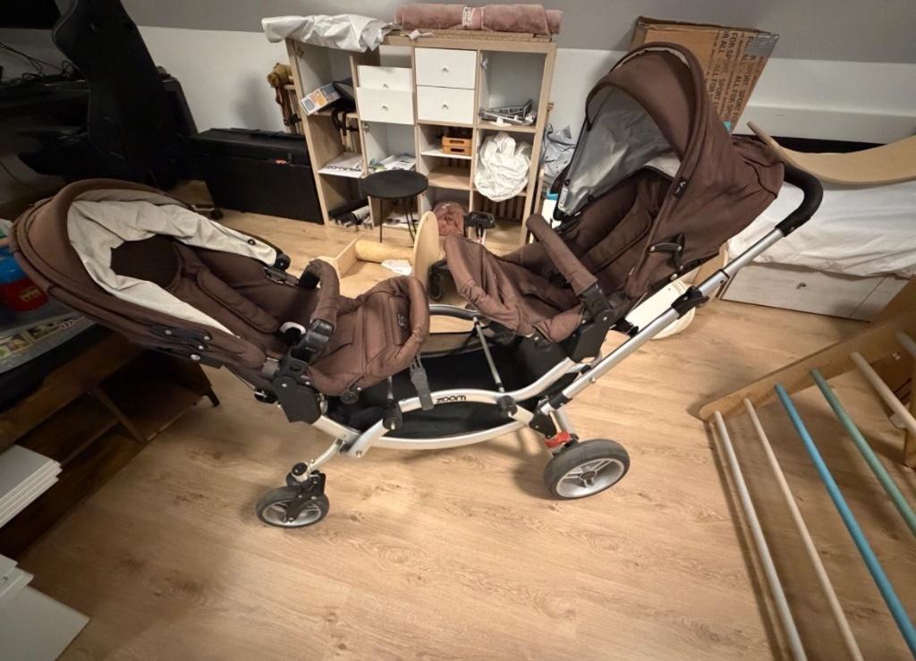 Dubbele kinderwagen zoom, Kinderen en Baby's, Kinderwagens en Combinaties, Verstelbare duwstang, Zo goed als nieuw, Ophalen, Kinderwagen