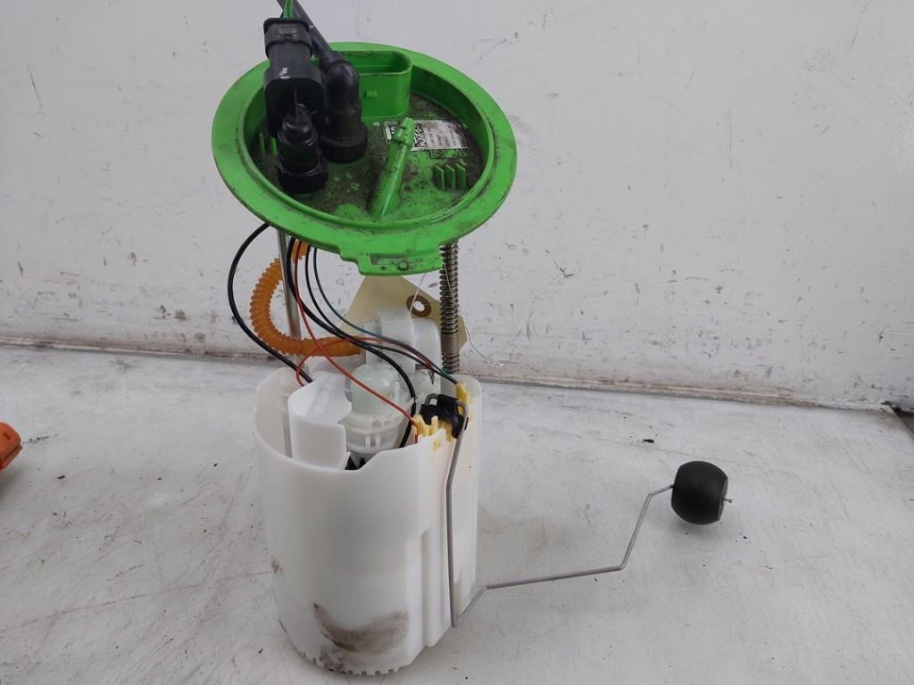 POMPE CARBURANT ELECTRIQUE Volkswagen Golf VII (AUA), Dhr. J. Ham, Volkswagen, Administratie@autoham.nl, Utilisé