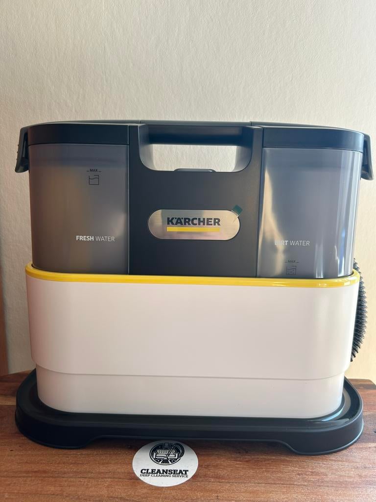 Dieptereiniger tapijtreiniger, Ophalen, Zo goed als nieuw