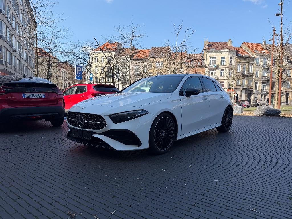 Mercedes-Benz A 200 Pack AMG / CARPLAY / GARANTIE 12 MOIS, Autos, Mercedes-Benz, Particulier, Classe A, ABS, Caméra de recul, Régulateur de distance