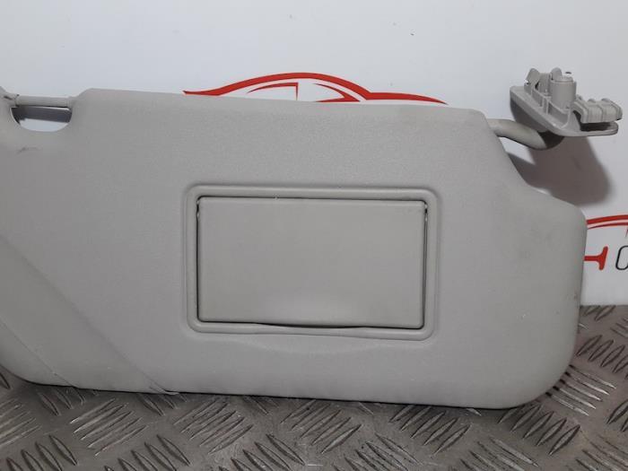 Pare-soleil d'un Ford Fiesta, -, 3 mois de garantie, -, -