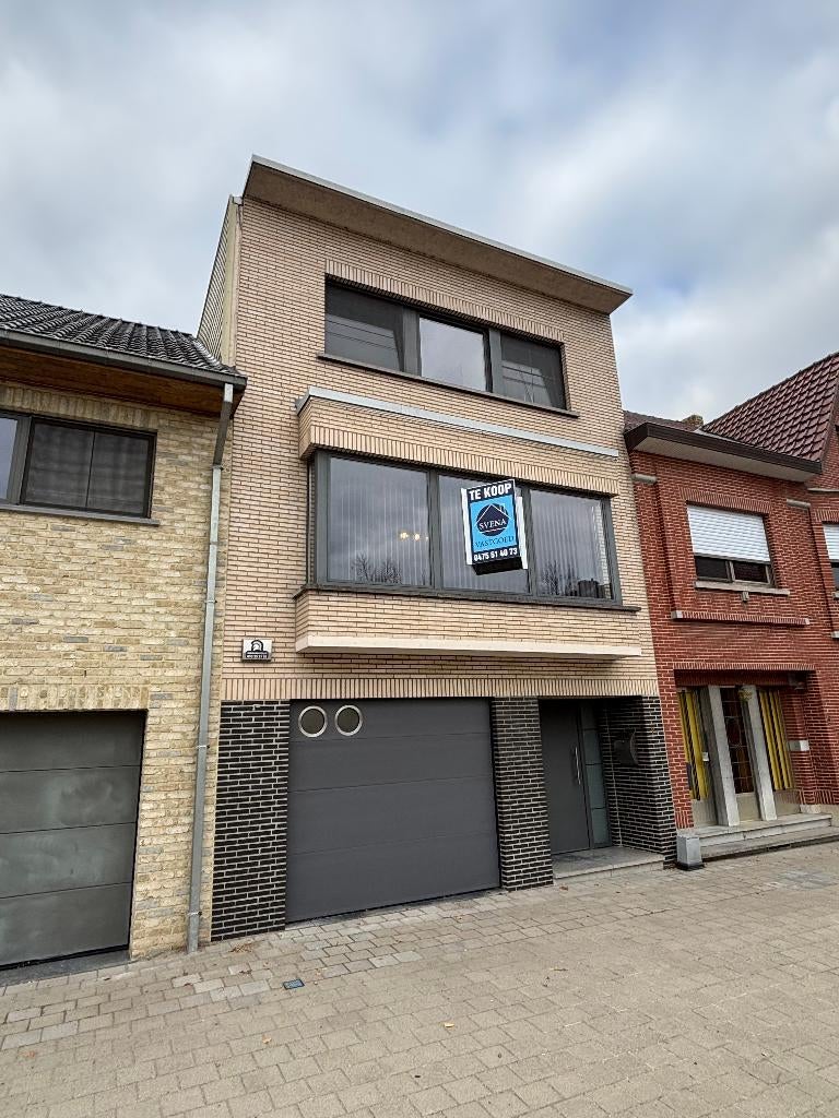 Ruime bel-etagewoning met 3 slaapkamers en tuin, Immo, 170 m², Provincie Oost-Vlaanderen, Geraardsbergen, 500 tot 1000 m²